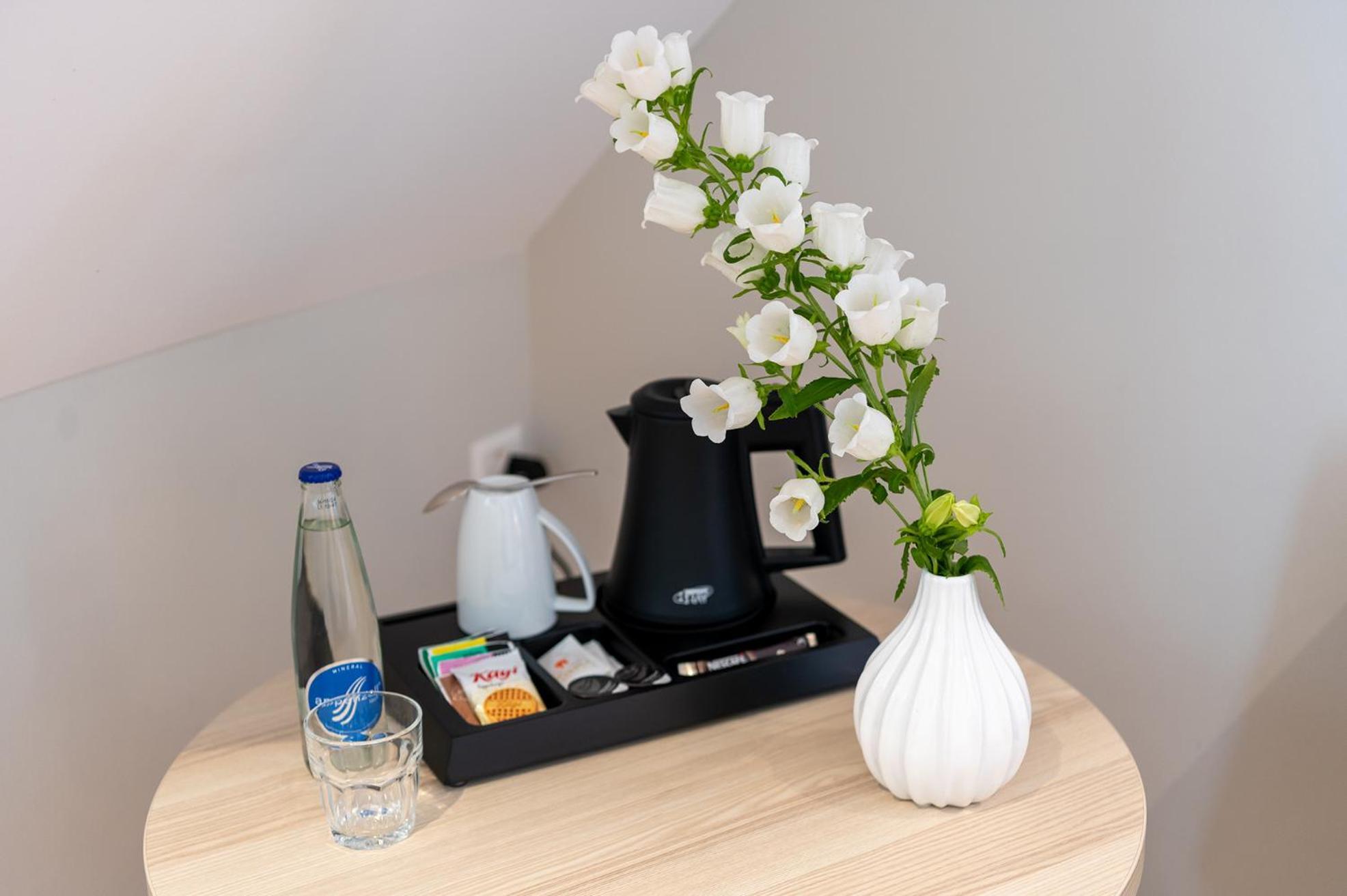 Hotel Garni Roessli Wittenbach ภายนอก รูปภาพ