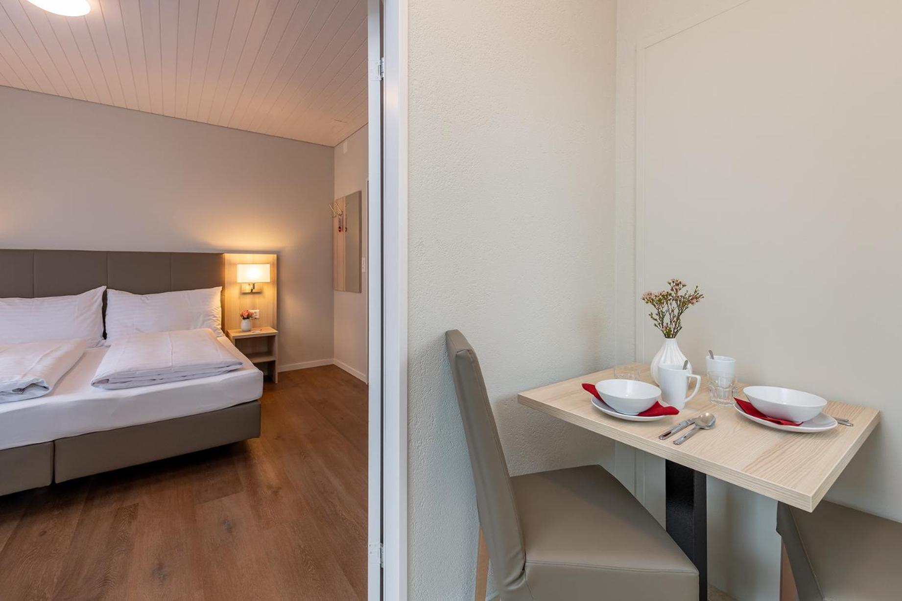 Hotel Garni Roessli Wittenbach ภายนอก รูปภาพ
