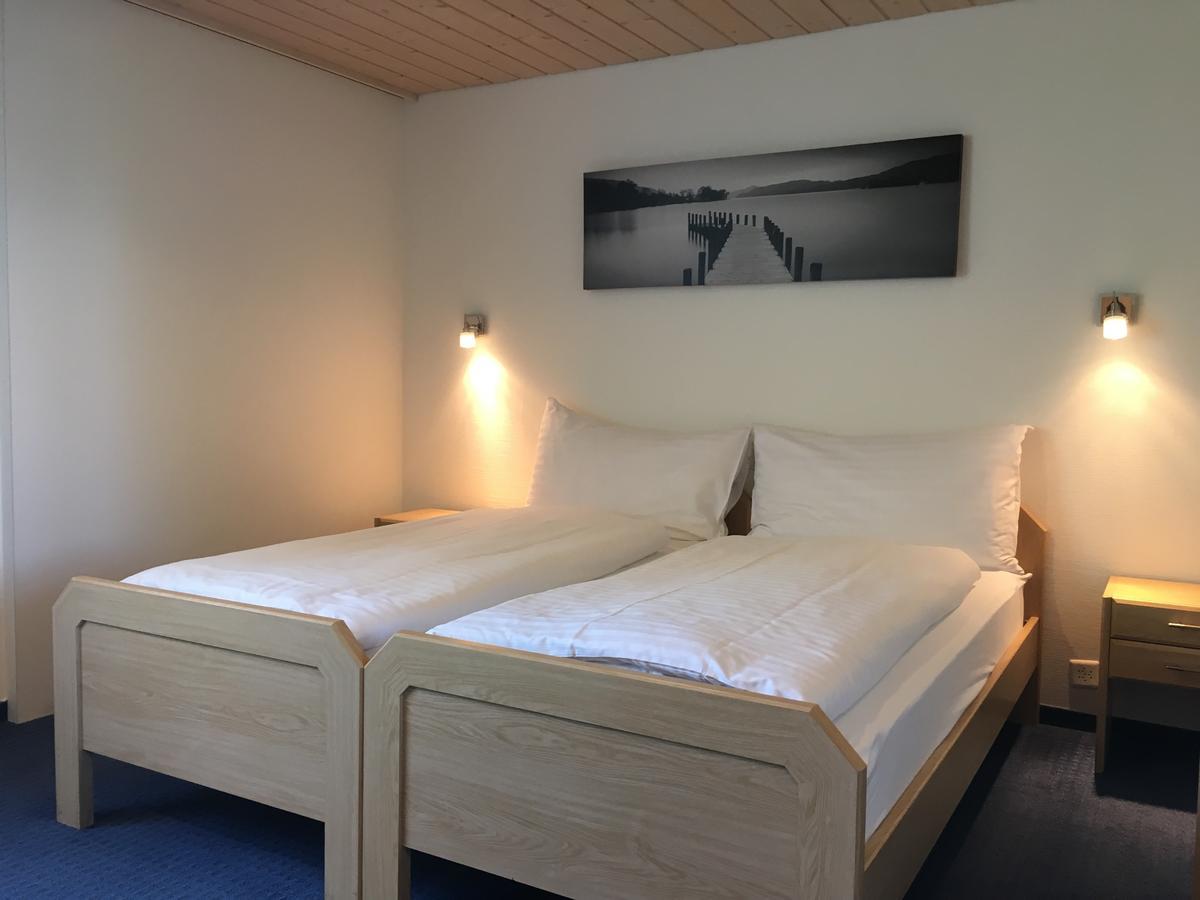 Hotel Garni Roessli Wittenbach ภายนอก รูปภาพ