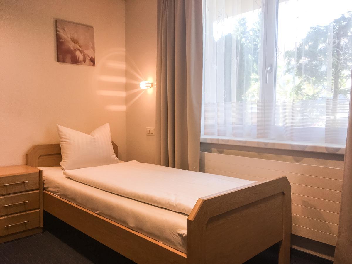 Hotel Garni Roessli Wittenbach ภายนอก รูปภาพ